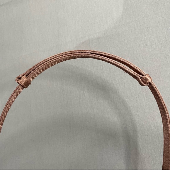 ADORABLE Claire's Y2K Bow Detail Satin-like Occasion Handbag - Picture 10 of 17